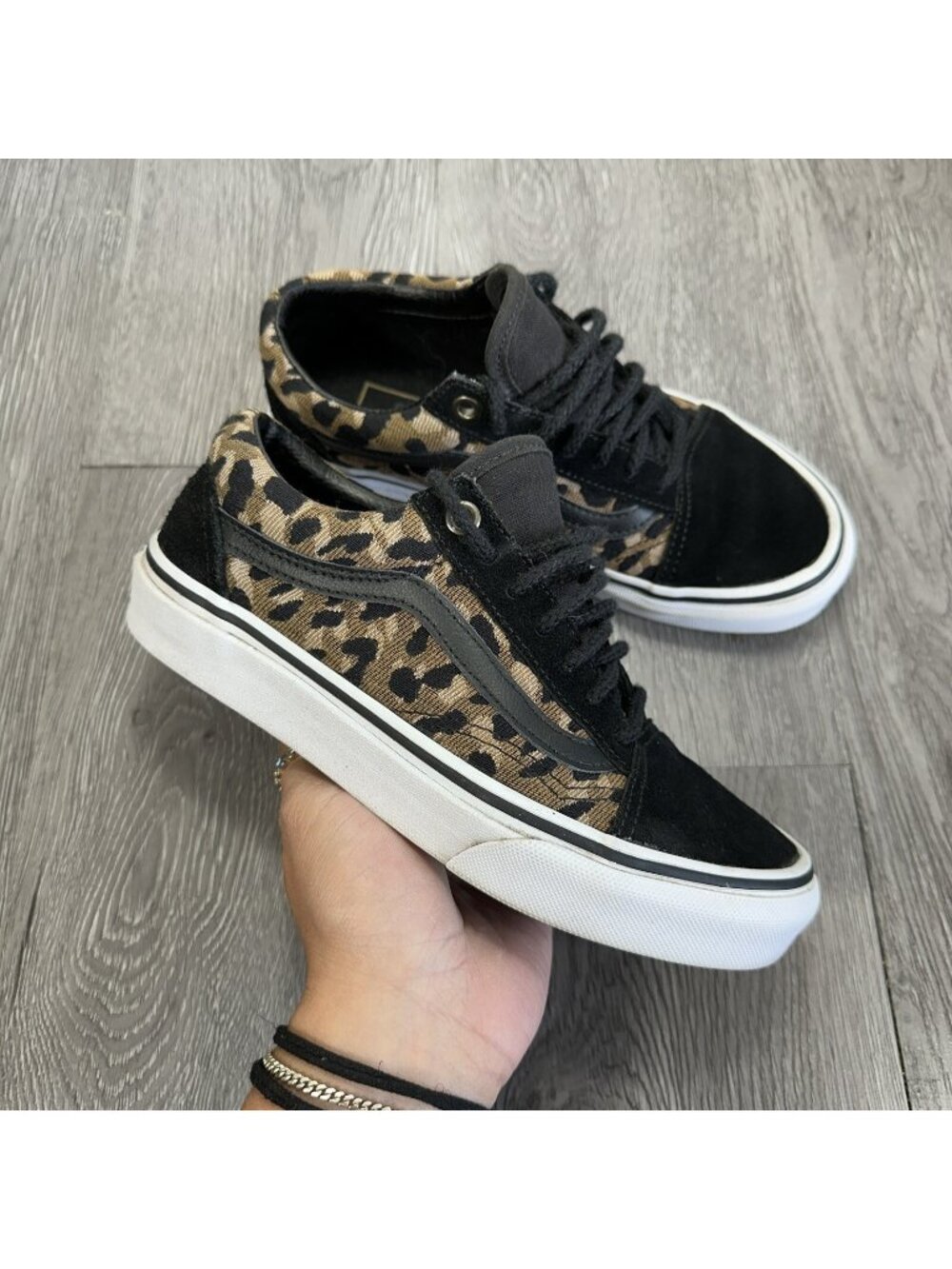 VANS Leopard Old Skool Low Womens Leopard/Black/White- Size 5